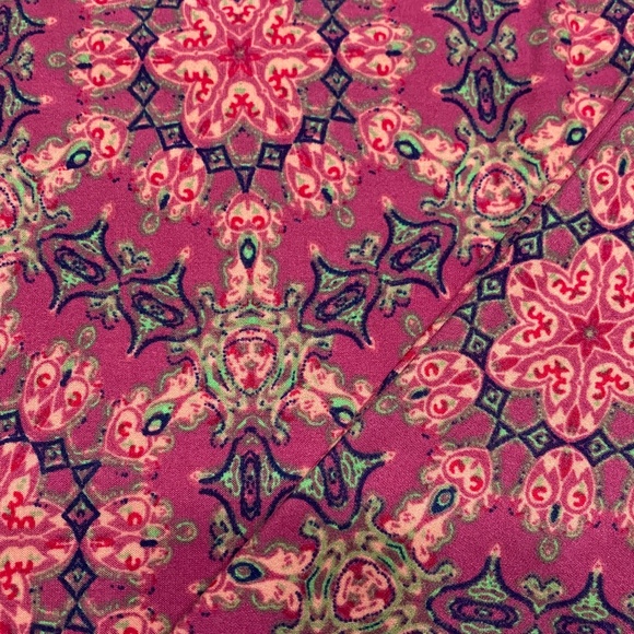 NWOT LulaRoe OS Legging - Picture 2 of 4